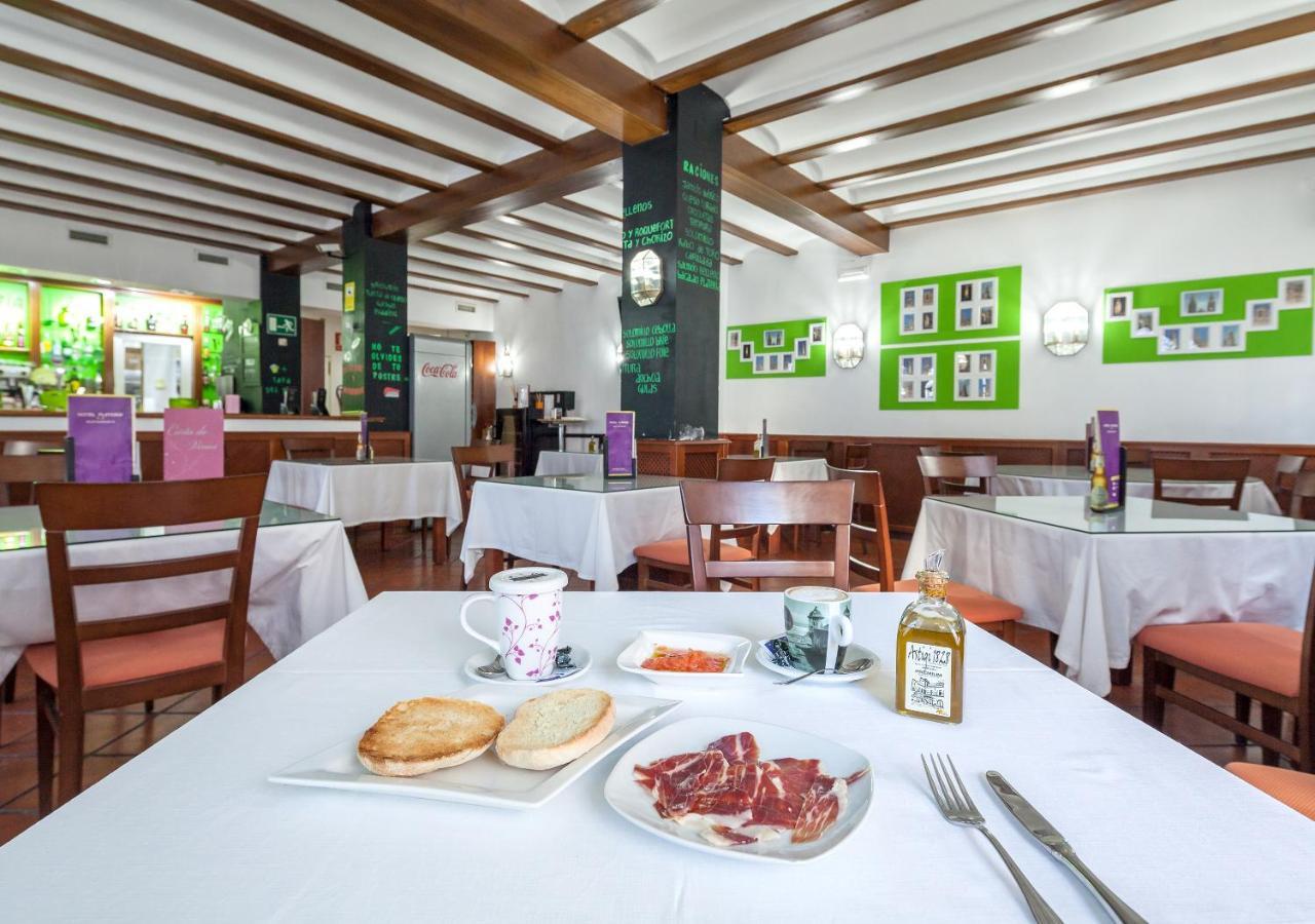Hotel Plateria Écija Екстериор снимка