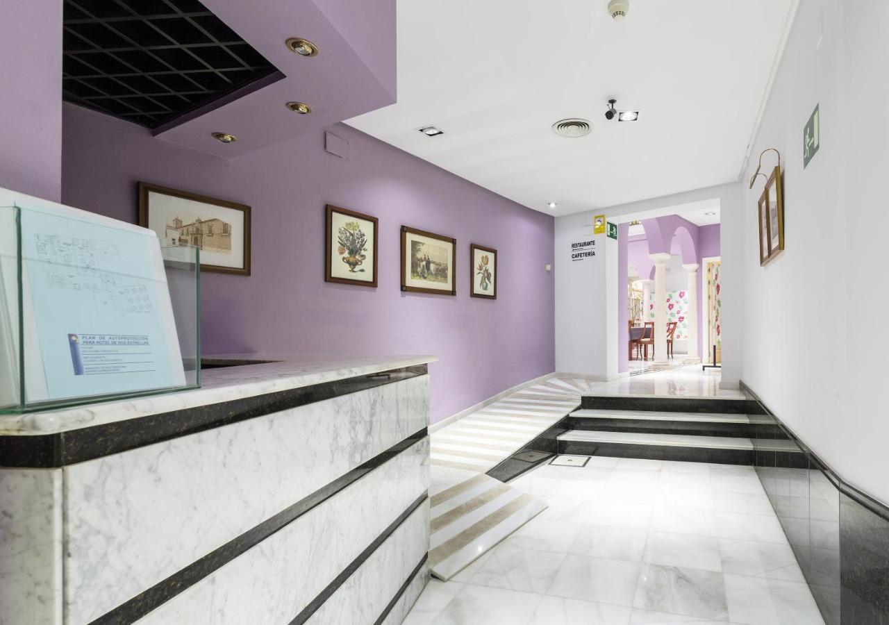 Hotel Plateria Écija Екстериор снимка