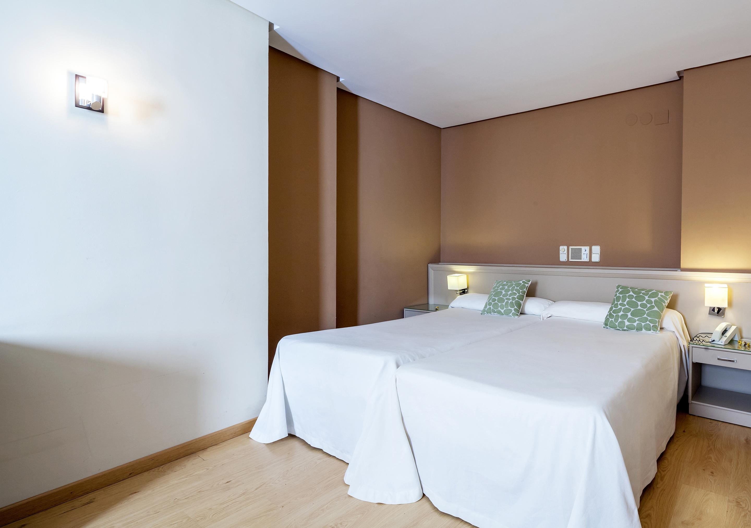 Hotel Plateria Écija Екстериор снимка