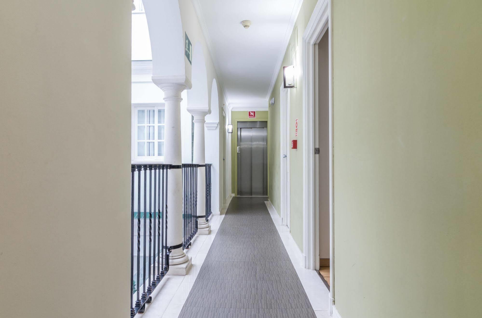 Hotel Plateria Écija Екстериор снимка
